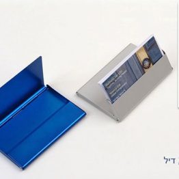 “דיל” קופסת כרטיסי כרטיסי ביקור ומעמד שולחני